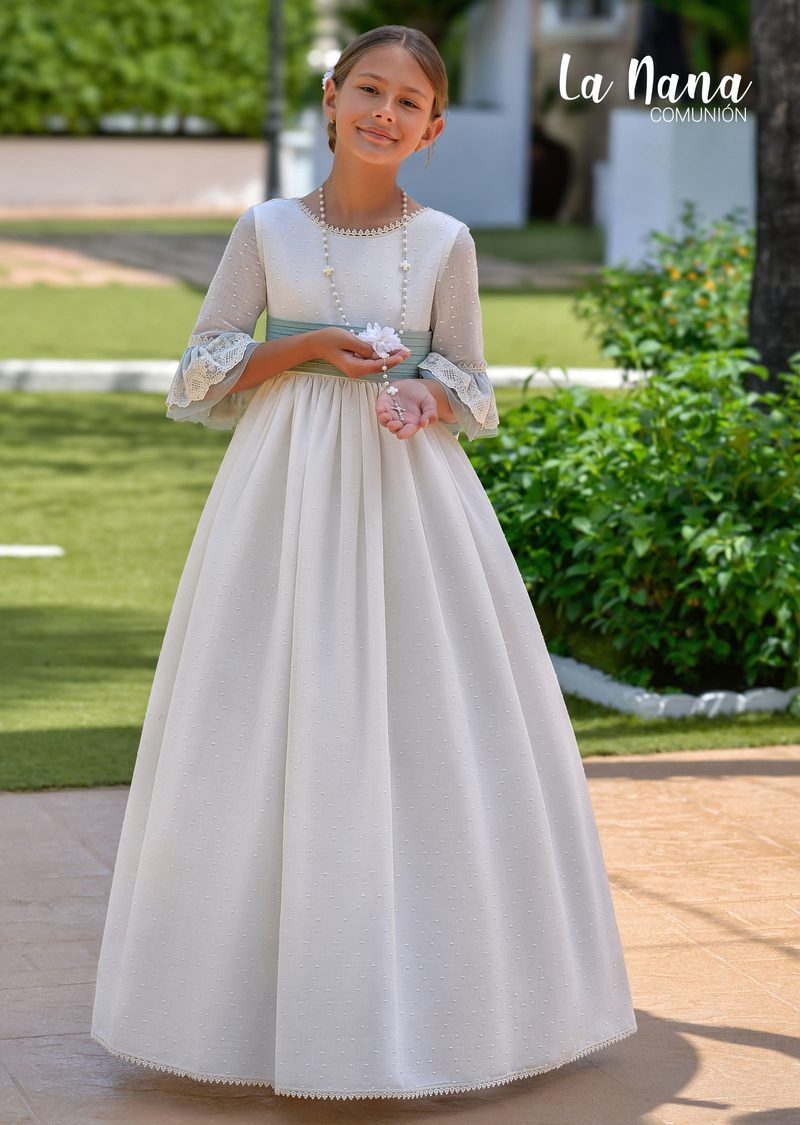 Vestido de comunión La Nana modelo 9715, vista delantera