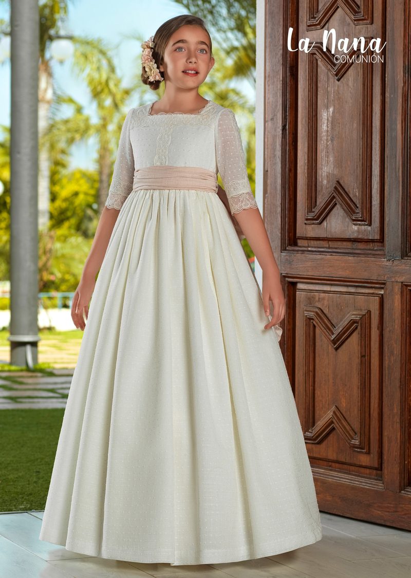 Vestido de comunión La Nana modelo 9712, vista delantera