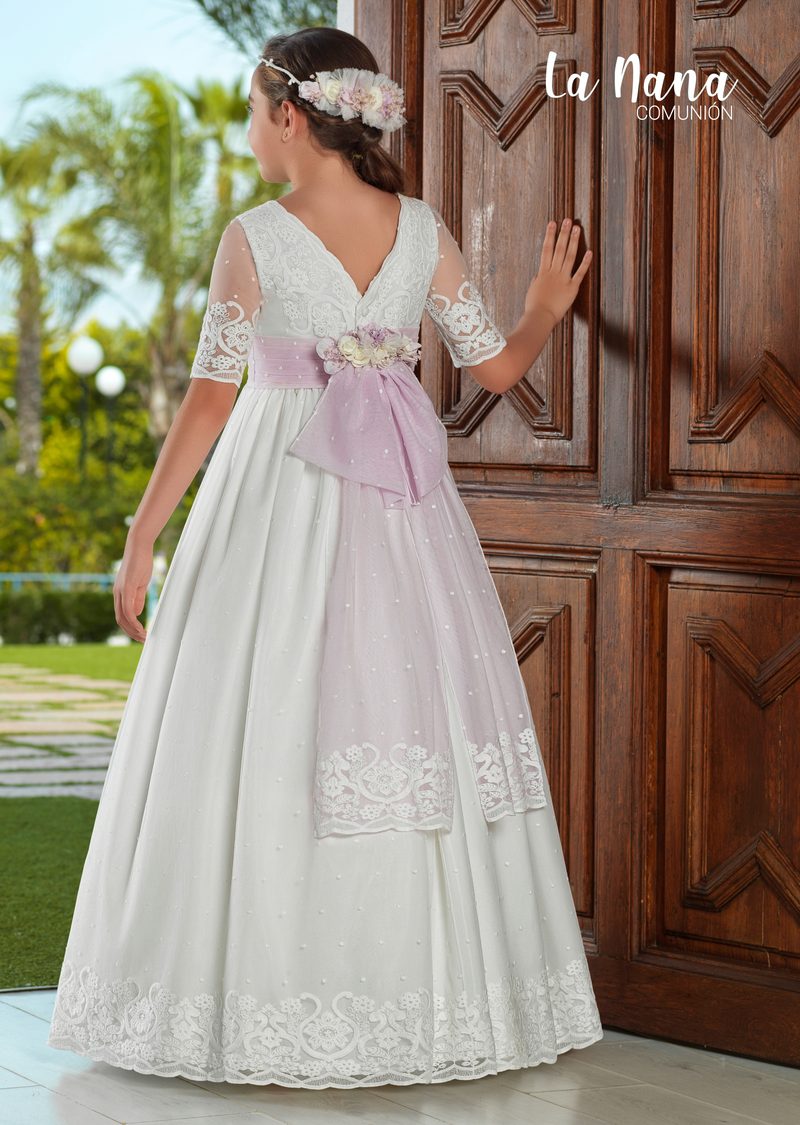 Vestido de comunión La Nana modelo 9709, vista de espalda